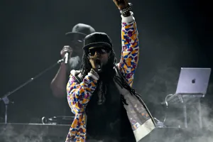 Playboi Carti, 2025 BET Awards에서 Lil Wayne 오마주 퍼포먼스 선보여