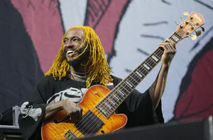 Shia LaBeouf, "Thundercat과 Kid Cudi가 보석금 내주려 했다" 주장