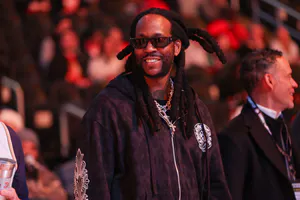 2 Chainz가 밝히는 드레이크의 '천재성', "F**kin' Problems" 제작 비하인드