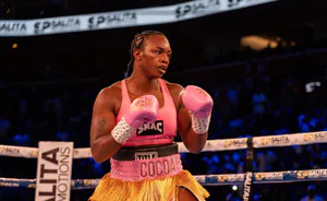 Claressa Shields 챔피언 등극 후 밝혀진 링 뒤의 갈등