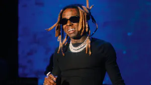Lil Wayne의 미스터리 약혼녀, 23세 인플루언서로 지목?
