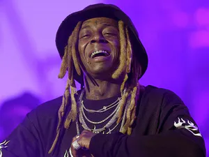Lil Wayne 전 비서의 업무 조건, "블런트 말기와 쾌적한 위생 필수"