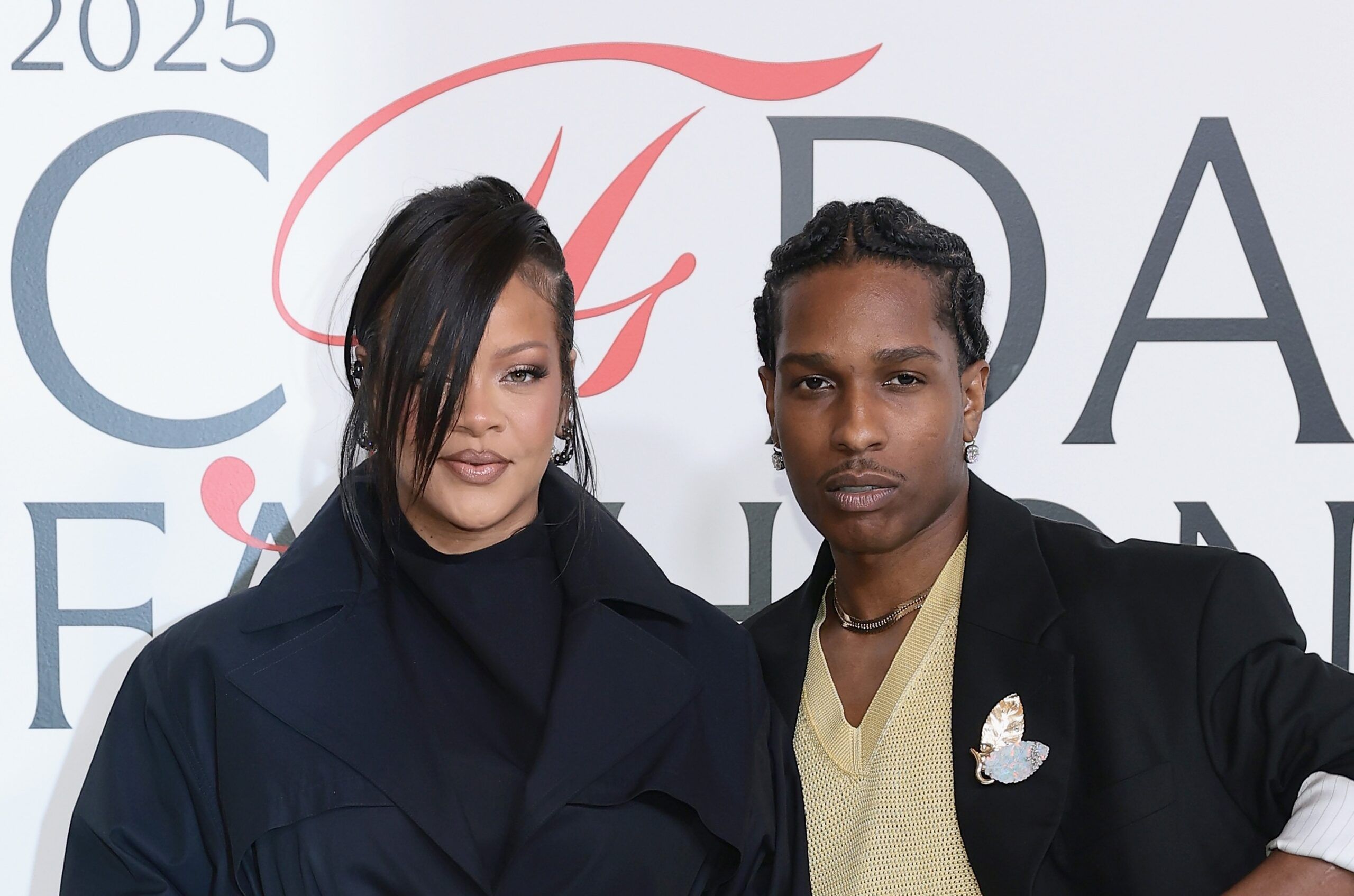 Rihanna와 A$AP Rocky, 저택 총격 사건 속 총알 세례 직접적으로 받아