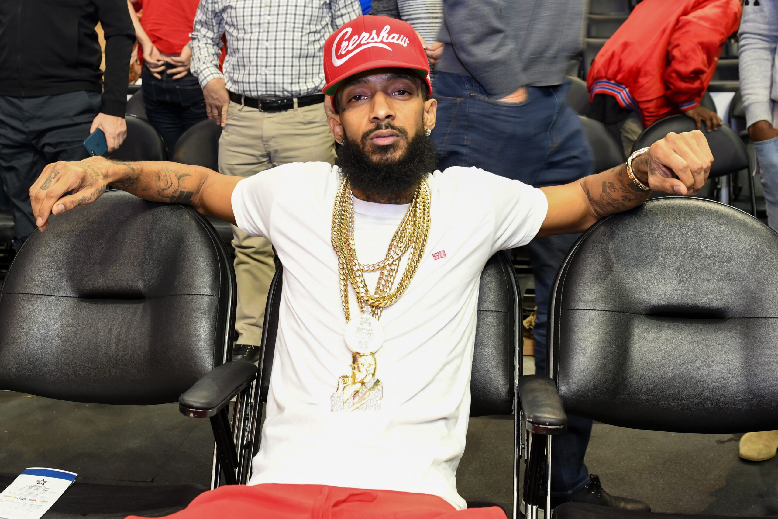 Nipsey Hussle 사후 첫 정규 앨범 'PROLIFIC', Bino Rideaux와의 협업으로 이번 주 발매