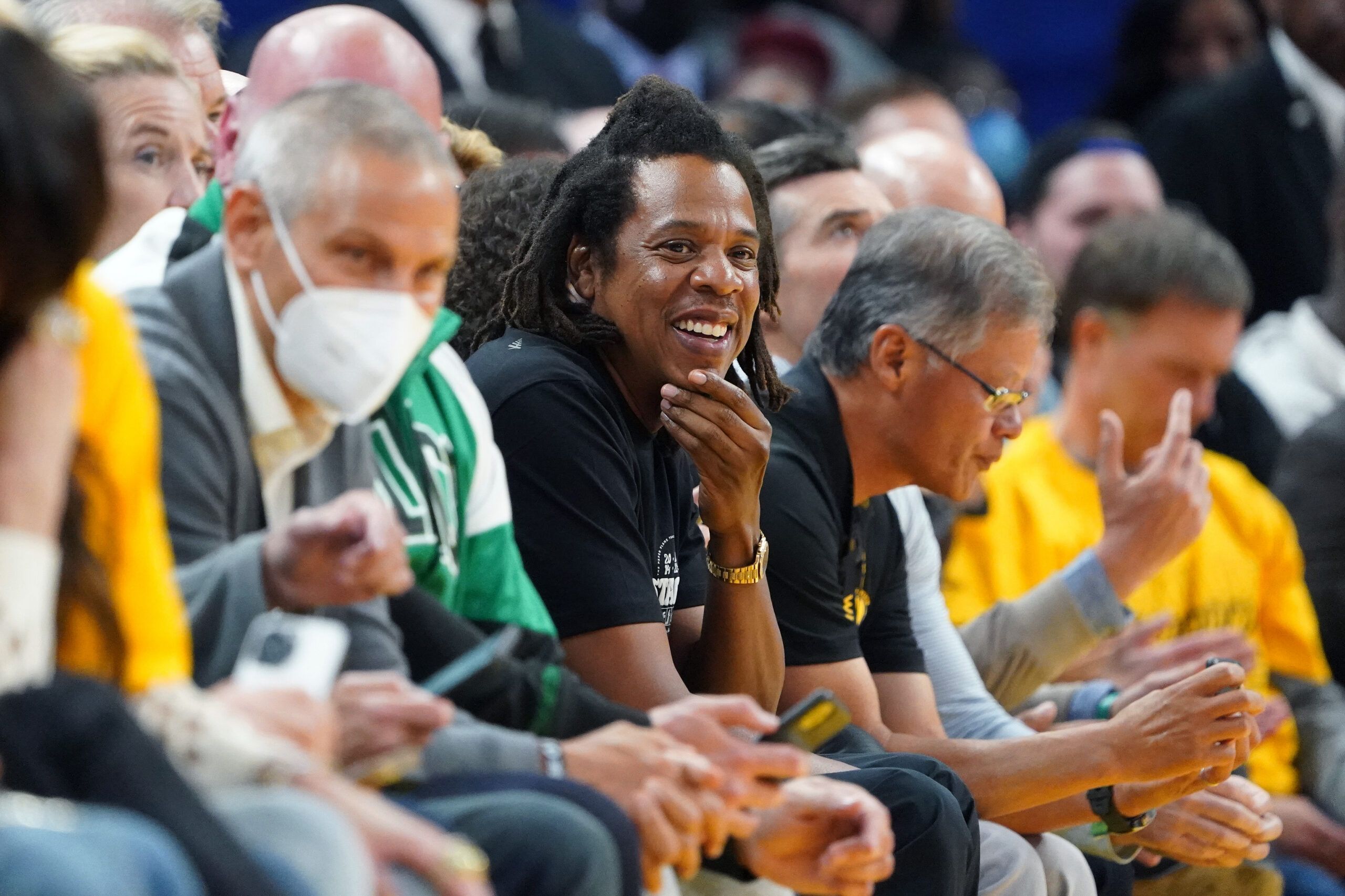 Oschino가 짚은 Jay-Z 속마음: “드레이크 스포트라이트에 질투했다”