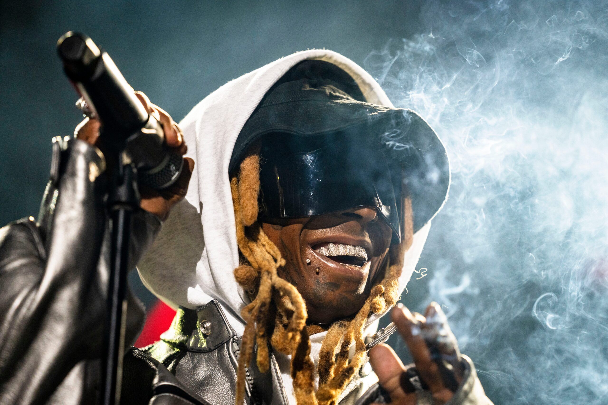 Lil Wayne, 약혼과 함께 전한 'Tha Carter VII' 소식… “음악은 차고 넘친다”
