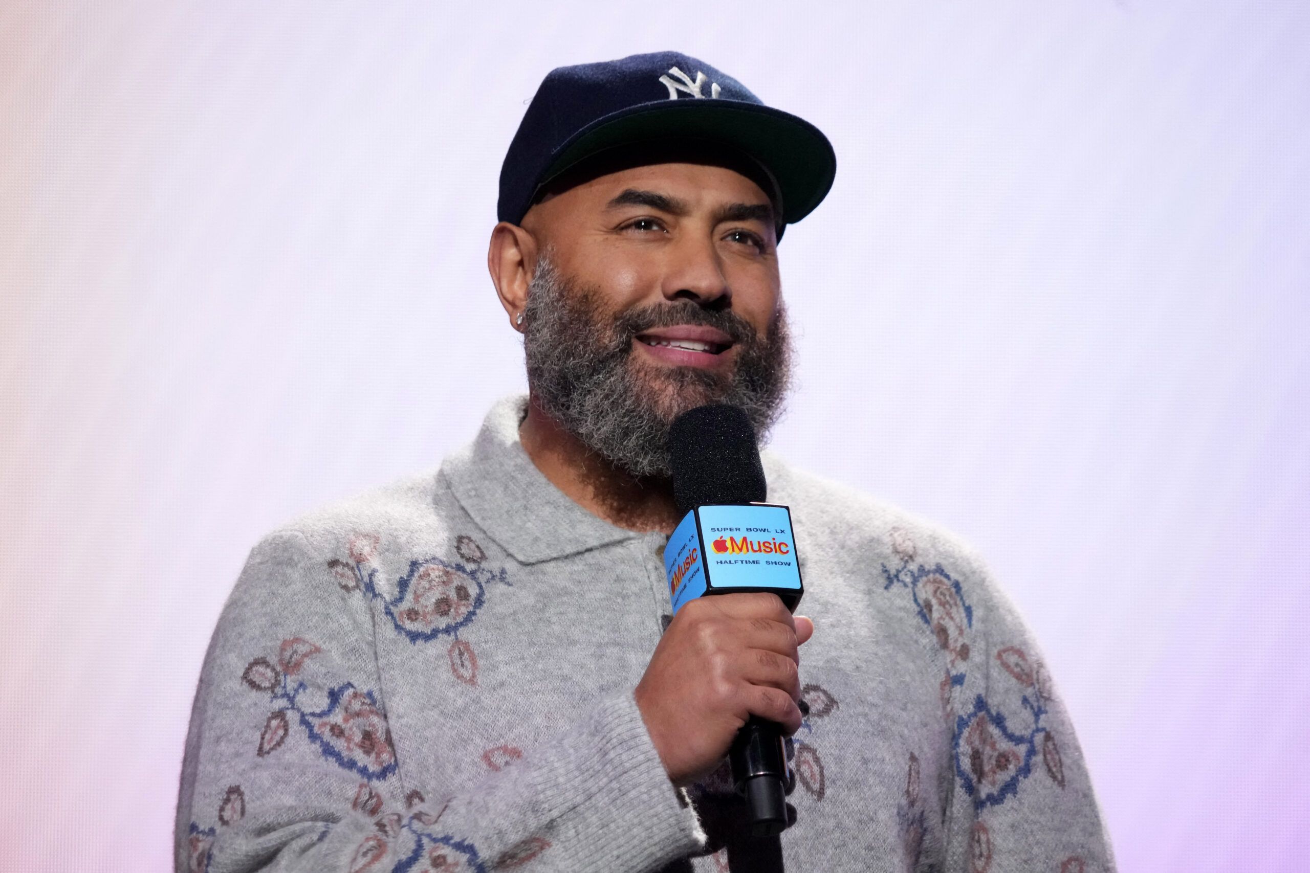 Ebro, Ice Spice의 맥도날드 난투극이 "앨범 홍보용"이라며 의혹 제기