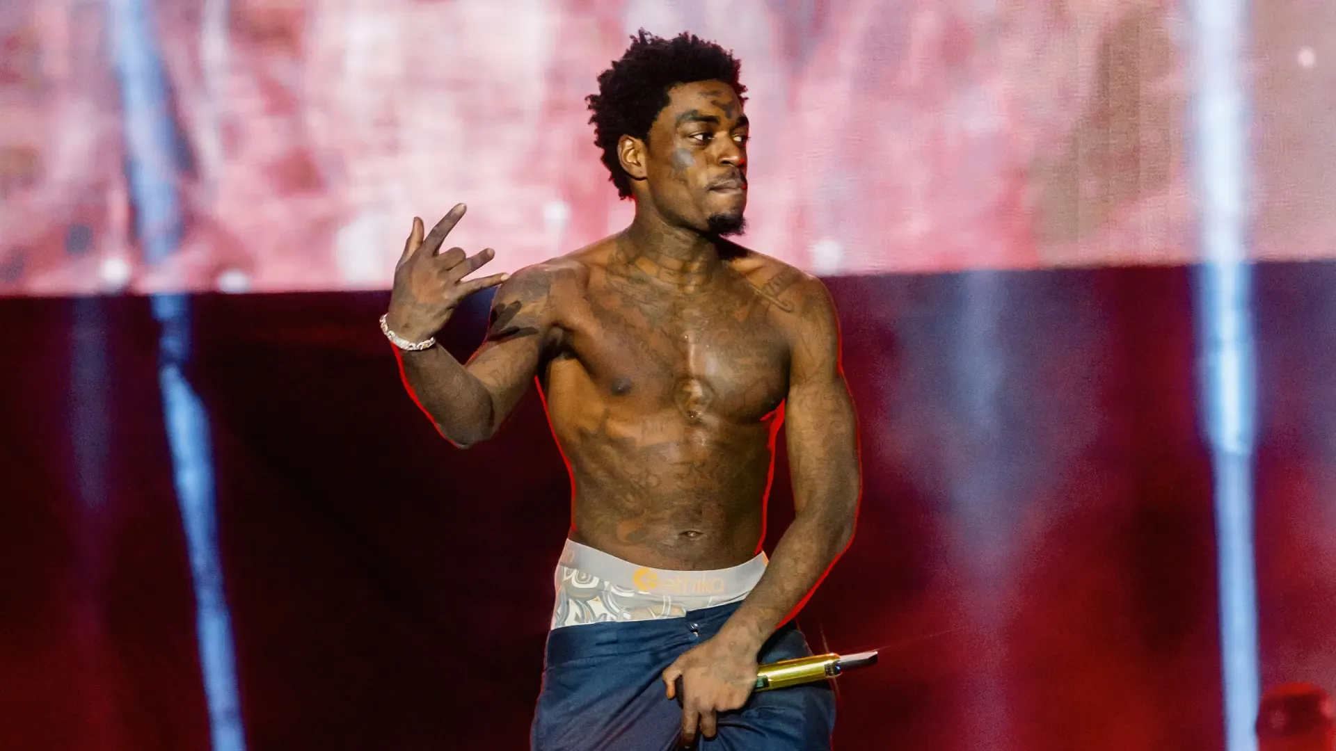 Kodak Black, 아이 어머니 마약 밀매 혐의 체포에 "FREE MY BM"으로 대응