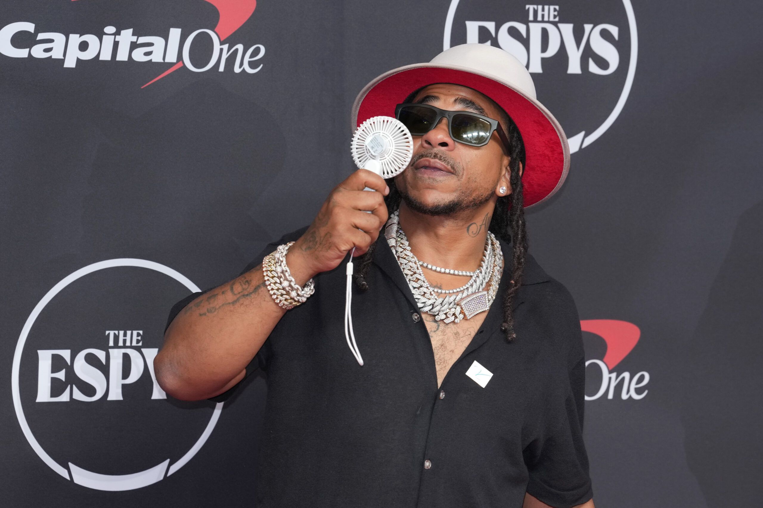 Max B, Drake 지지 선언... 'Kobe처럼 음악으로 증명하면 돼'