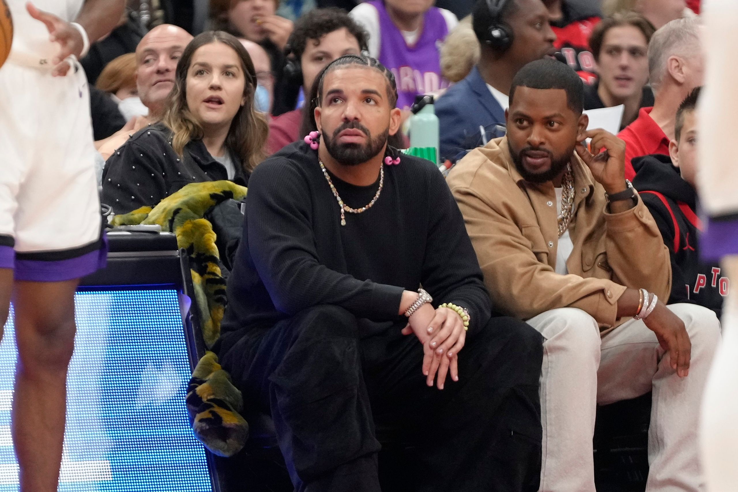 Drake, 새 앨범 "ICEMAN" 제출 완료 암시