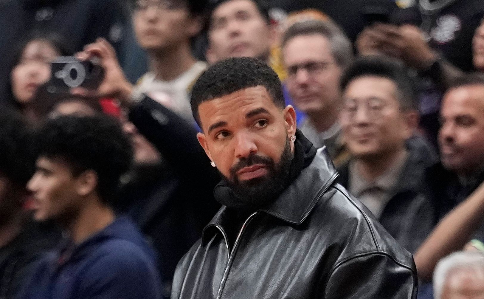 Stat Quo, "Drake는 앨범 낼 때마다 Kendrick에게 피처링 부탁했다"