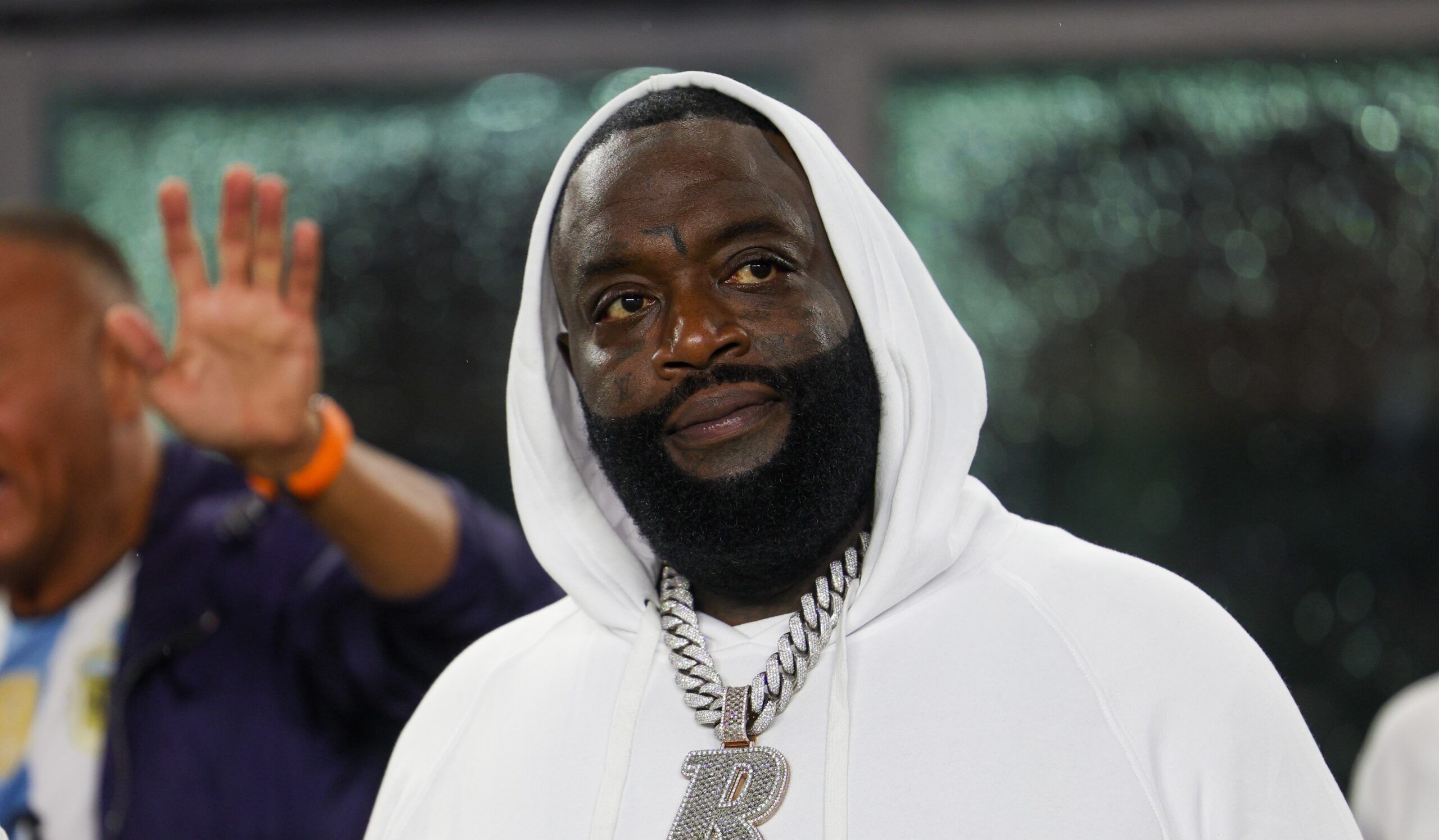 Rick Ross, Drake와의 Beef 종식을 위한 조건 언급