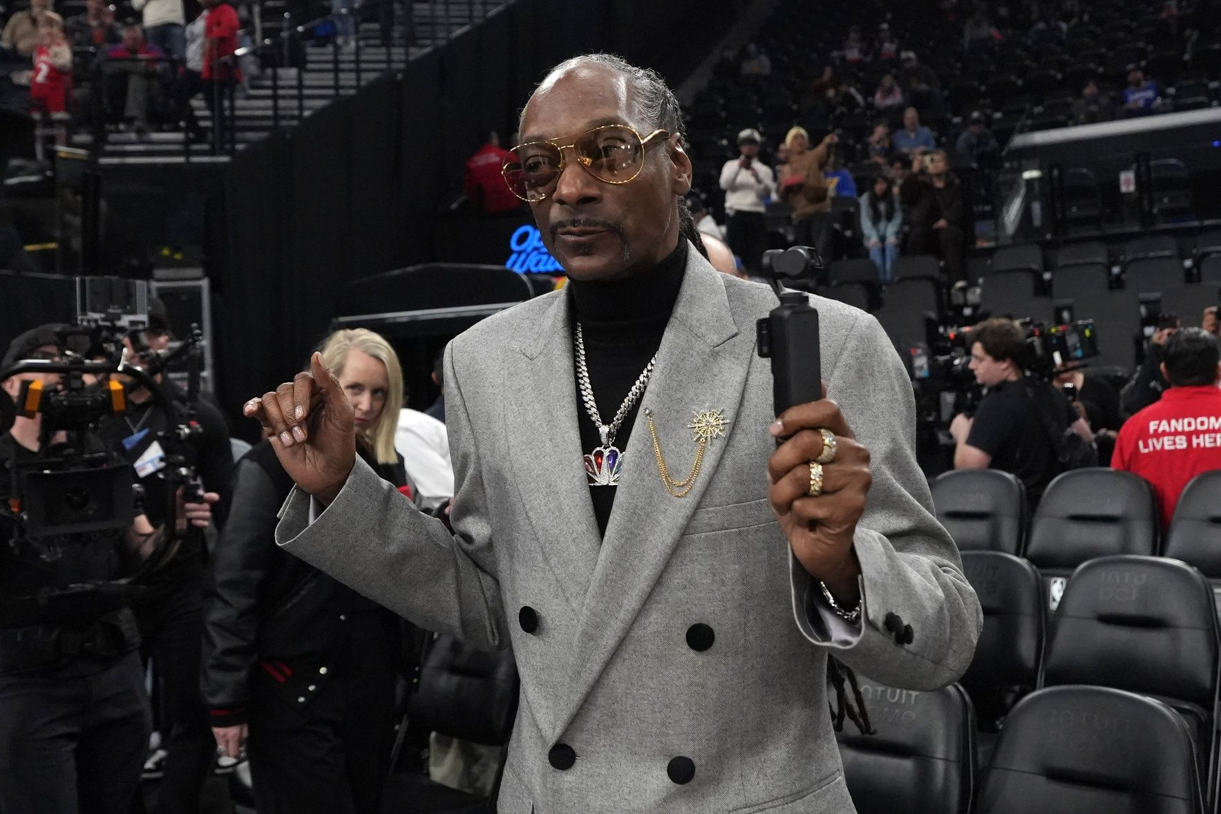 Snoop Dogg, 자신의 바이오픽 주연 배우로 Jonathan Daviss 발탁