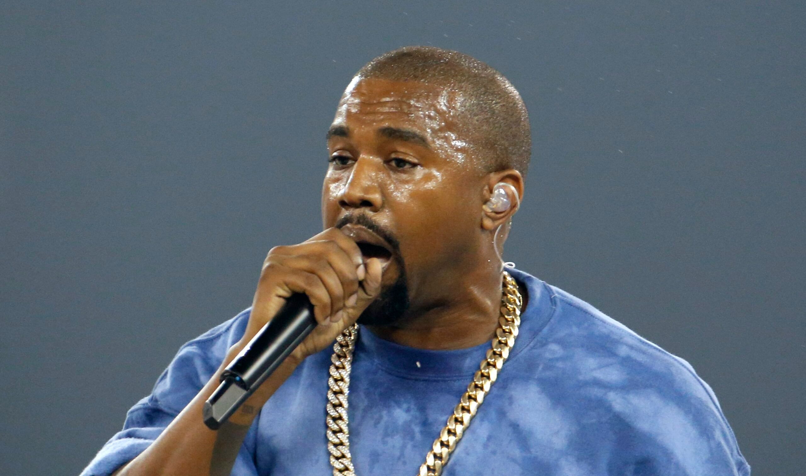 Ye, 신보 'BULLY'로 빌보드 차트 휩쓸어...16곡 Hot 100 진입