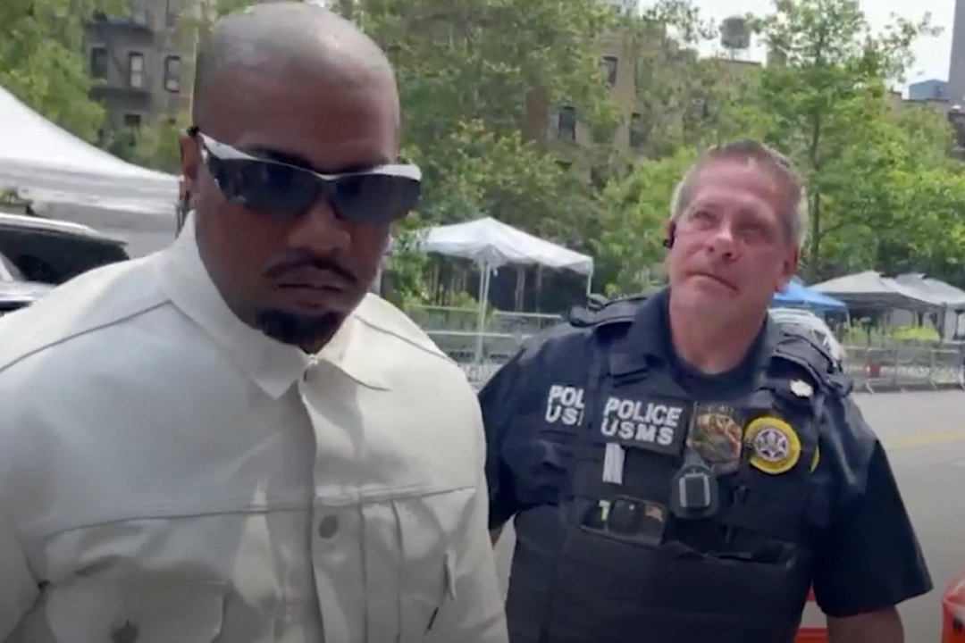 Ye, Diddy 재판 참관하며 우정 과시