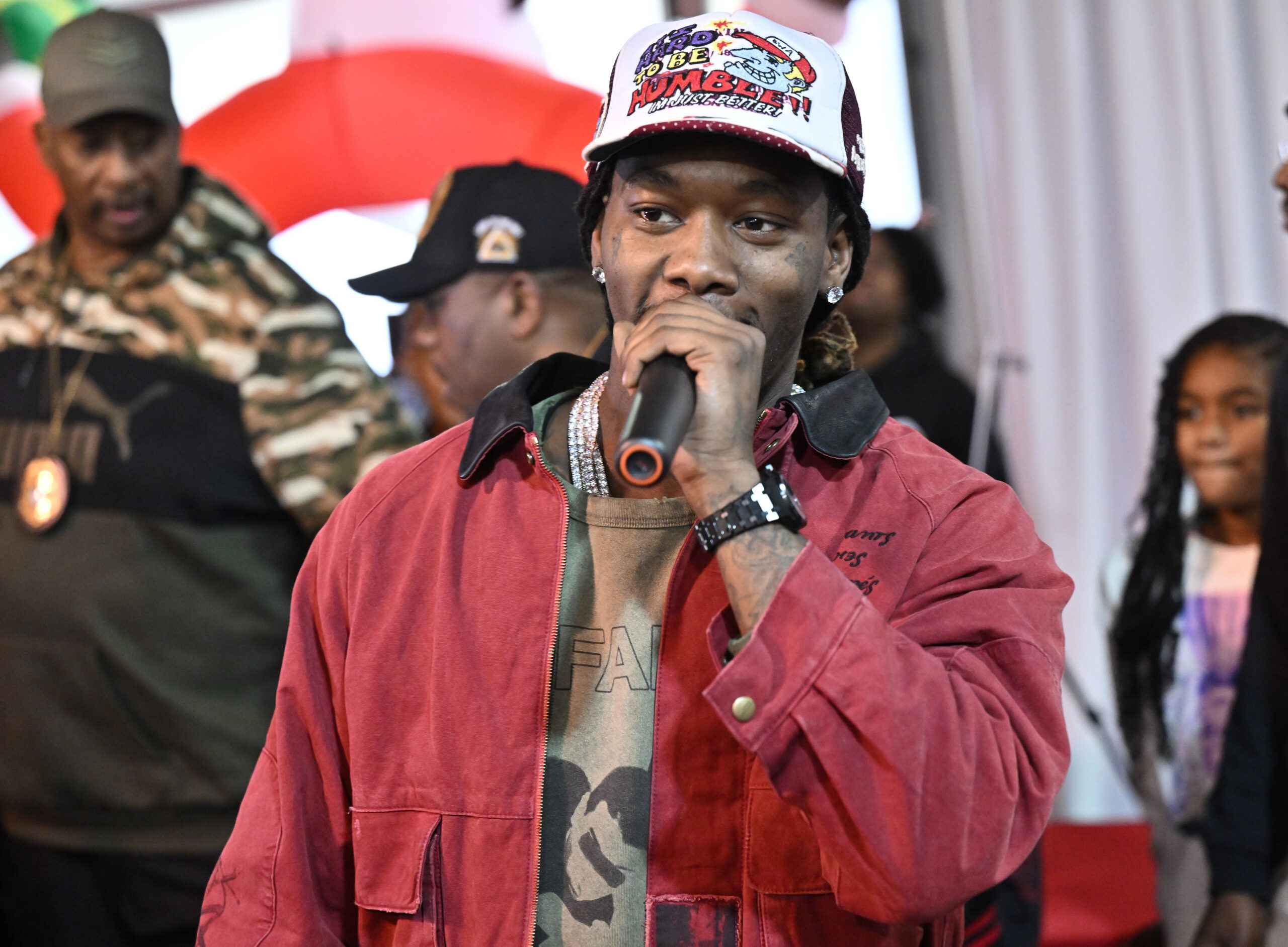 Offset, 프로듀서 ChaseTheMoney와의 "WORTH It" 분쟁서 반소 맞아