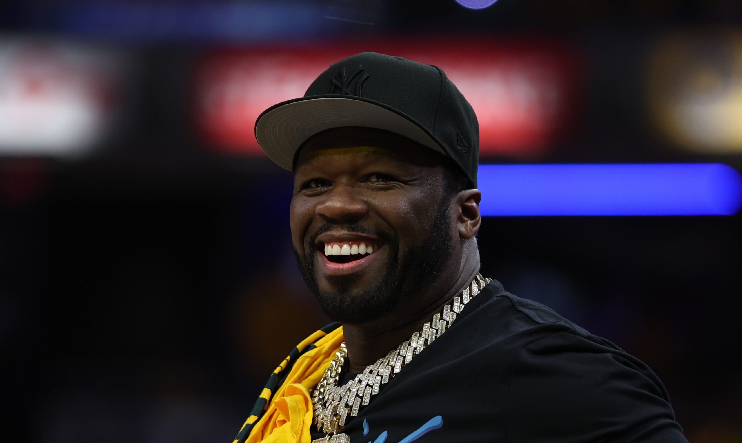 50 Cent, Ye와 Cam'ron의 갈등에 한마디 "6년 동안 떨었으면 게이 맞지"