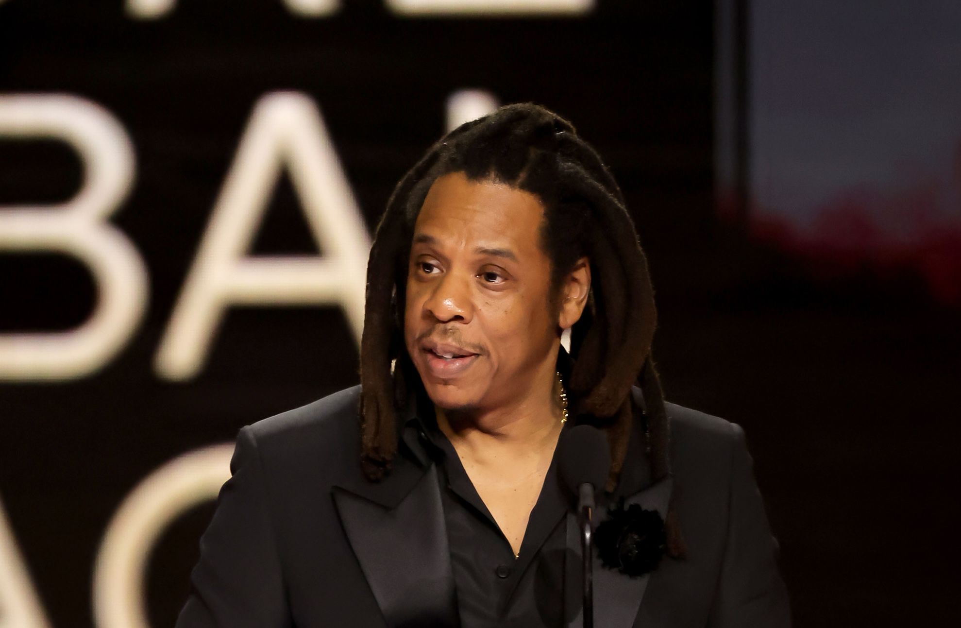 Jay-Z, 슈퍼볼 헤드라이너로 Kendrick Lamar 선택한 이유 밝혀