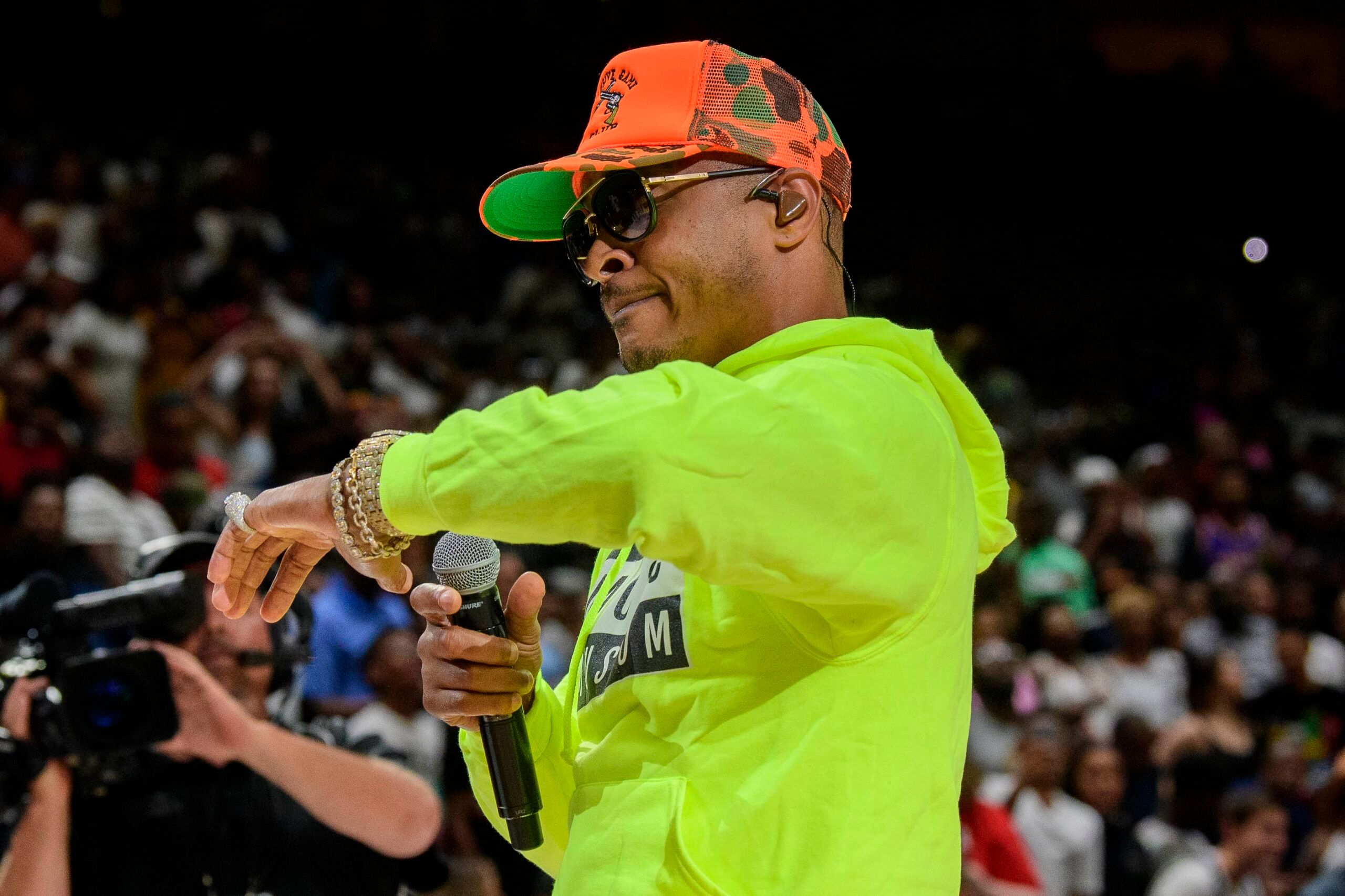 T.I., 50 Cent의 '찌질이(Snitch)' 발언에 강력하게 반박