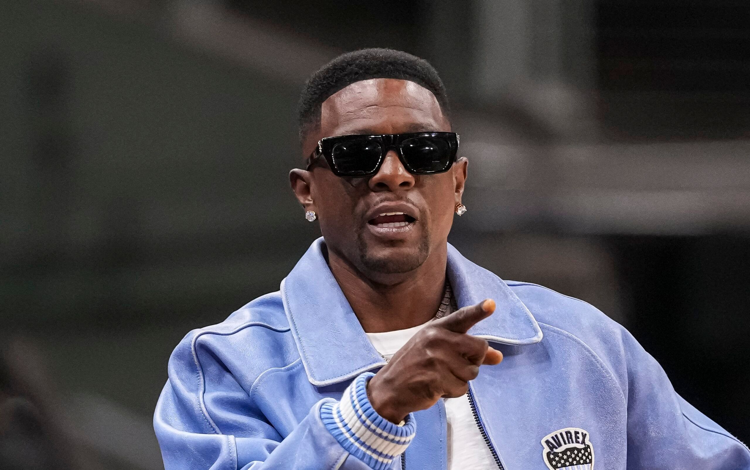 Boosie Badazz, 자신과 약혼녀에 CPS 신고한 '스토커'로 추정되는 여성 신상 털어