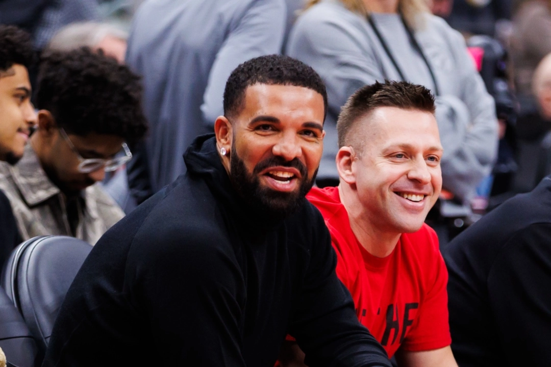 Drake, 의미심장한 메시지로 새로운 챕터 예고