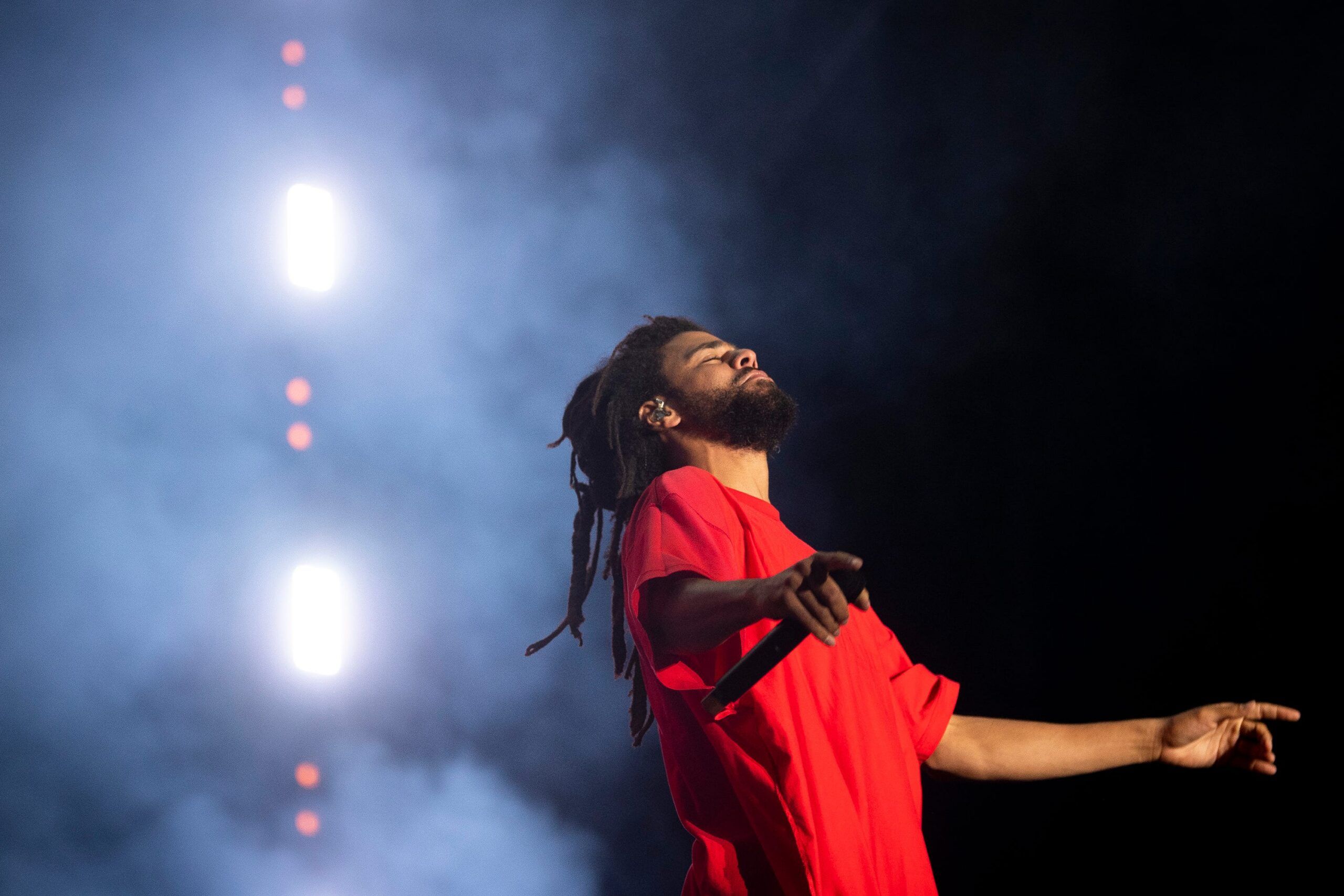 J. Cole, Drake를 향한 이른바 '문화'의 테이크다운 시도가 실패한 것에 기쁨을 표해