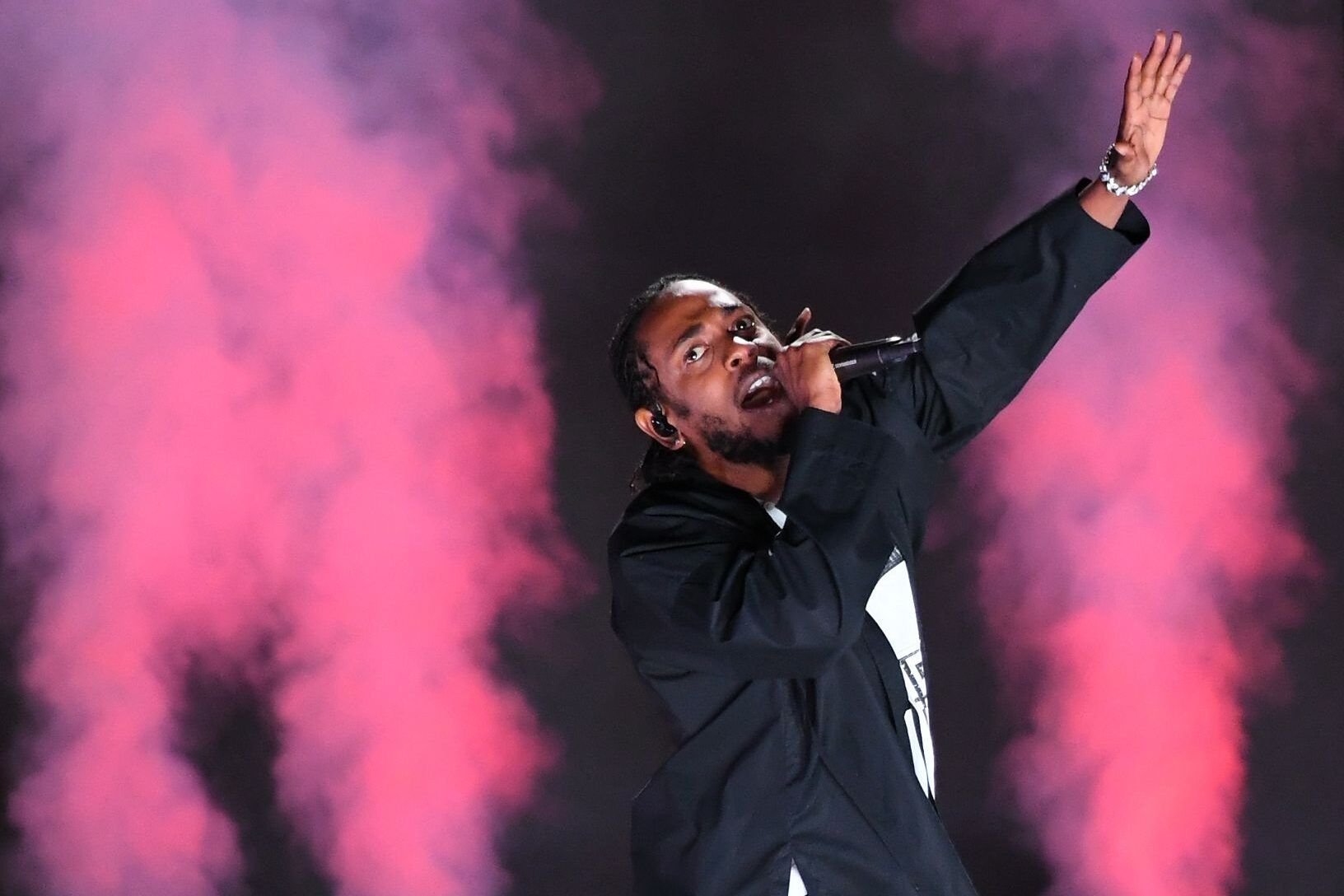 Kendrick 가짜 앨범 "Fireman"이 Drake "ICEMAN" 롤아웃을 휩쓸다