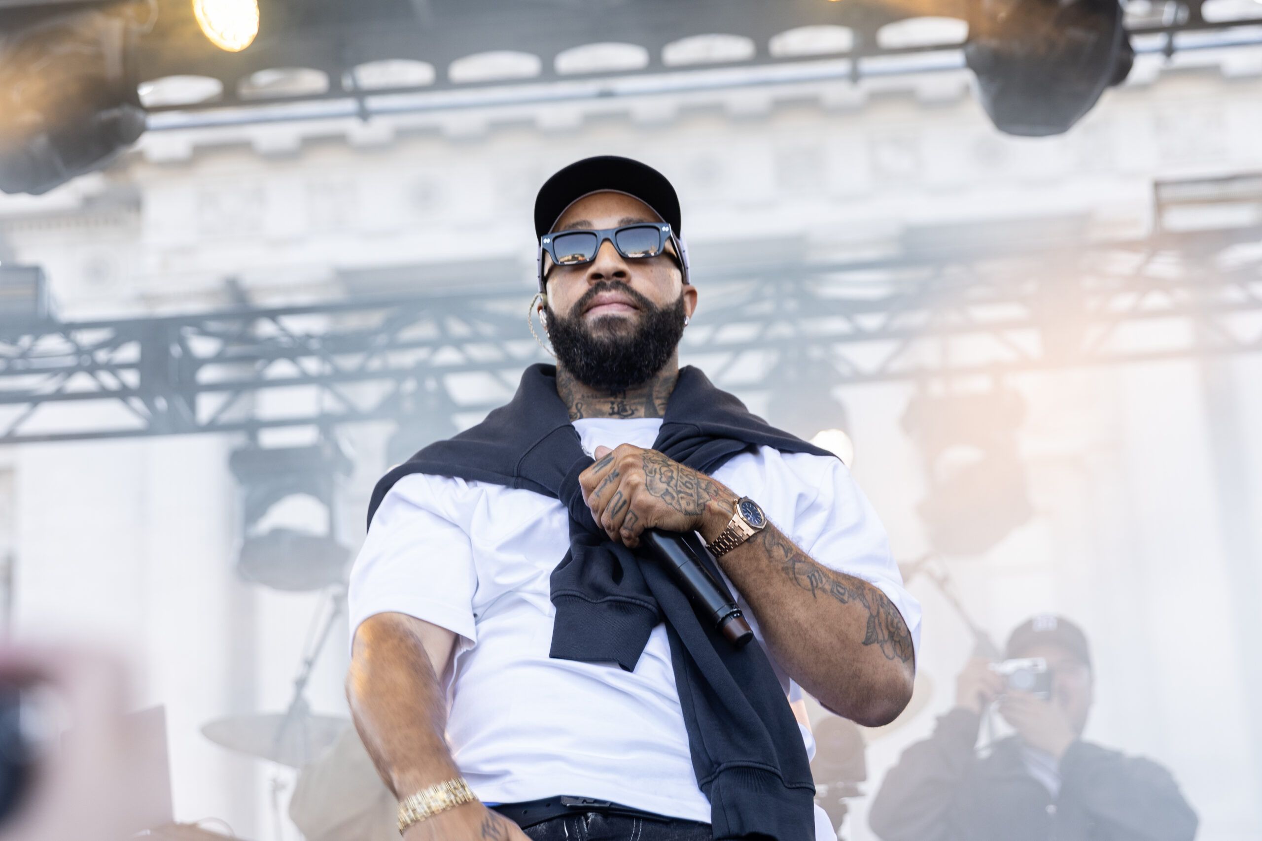 Larry June, Adidas와 새로운 Rod Laver 협업 공개