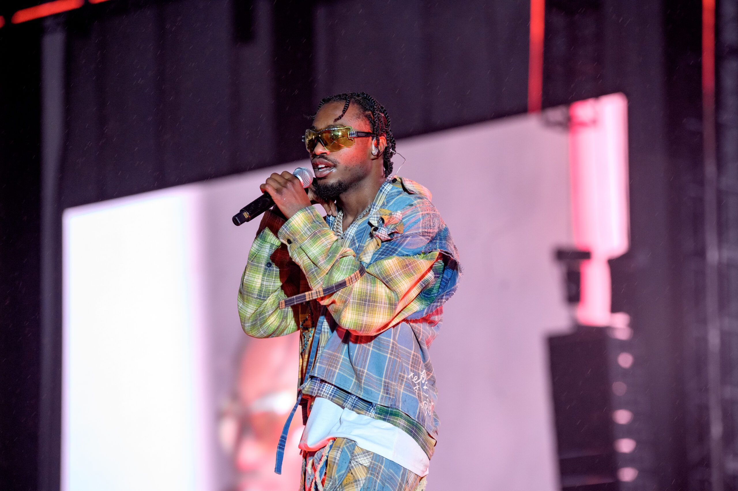 Lil Tjay, Offset 총격 사건에 대해 "나도 같이 헷갈린다" — 입 다물고 앨범으로 선회