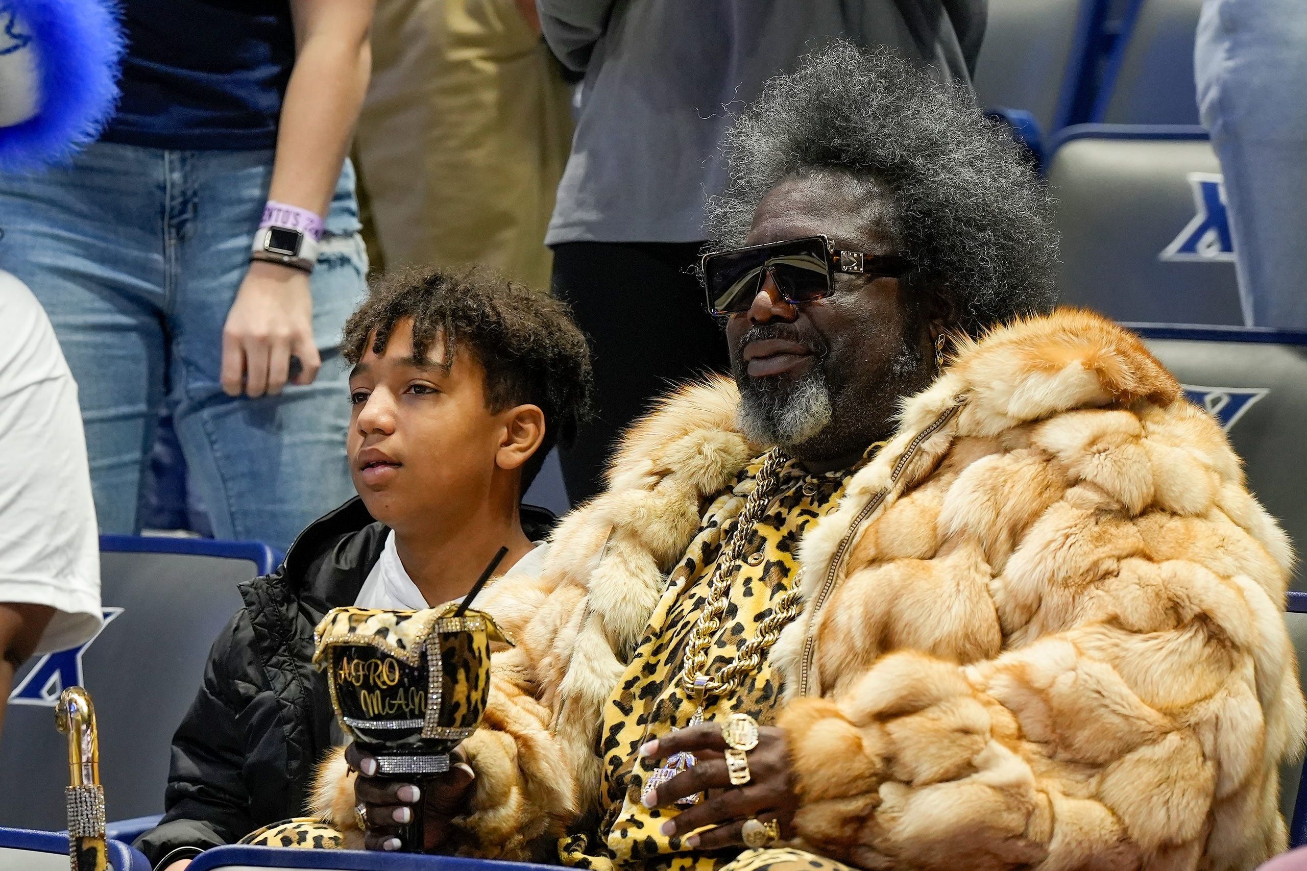 살인 혐의로 체포된 No Jumper 진행자, Afroman이 '석방' 촉구하며 공개 지지