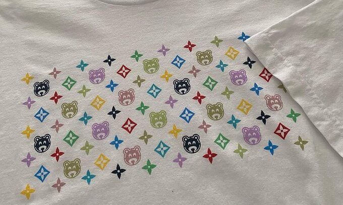 전설 속의 아이템, Ye x 루이비통 샘플 셔츠가 공개되다