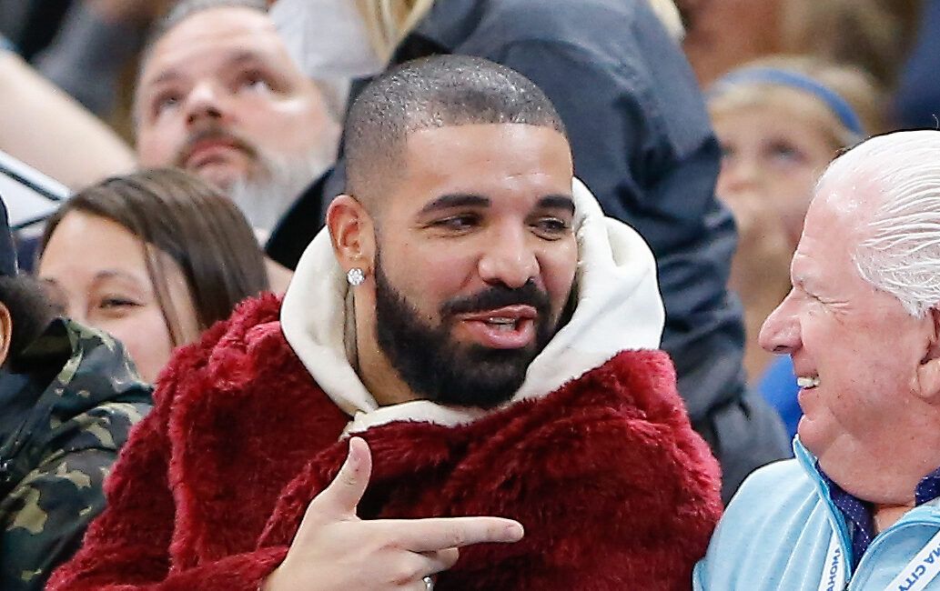 Drake, AI 가짜 사진에 유쾌한 반응으로 화제