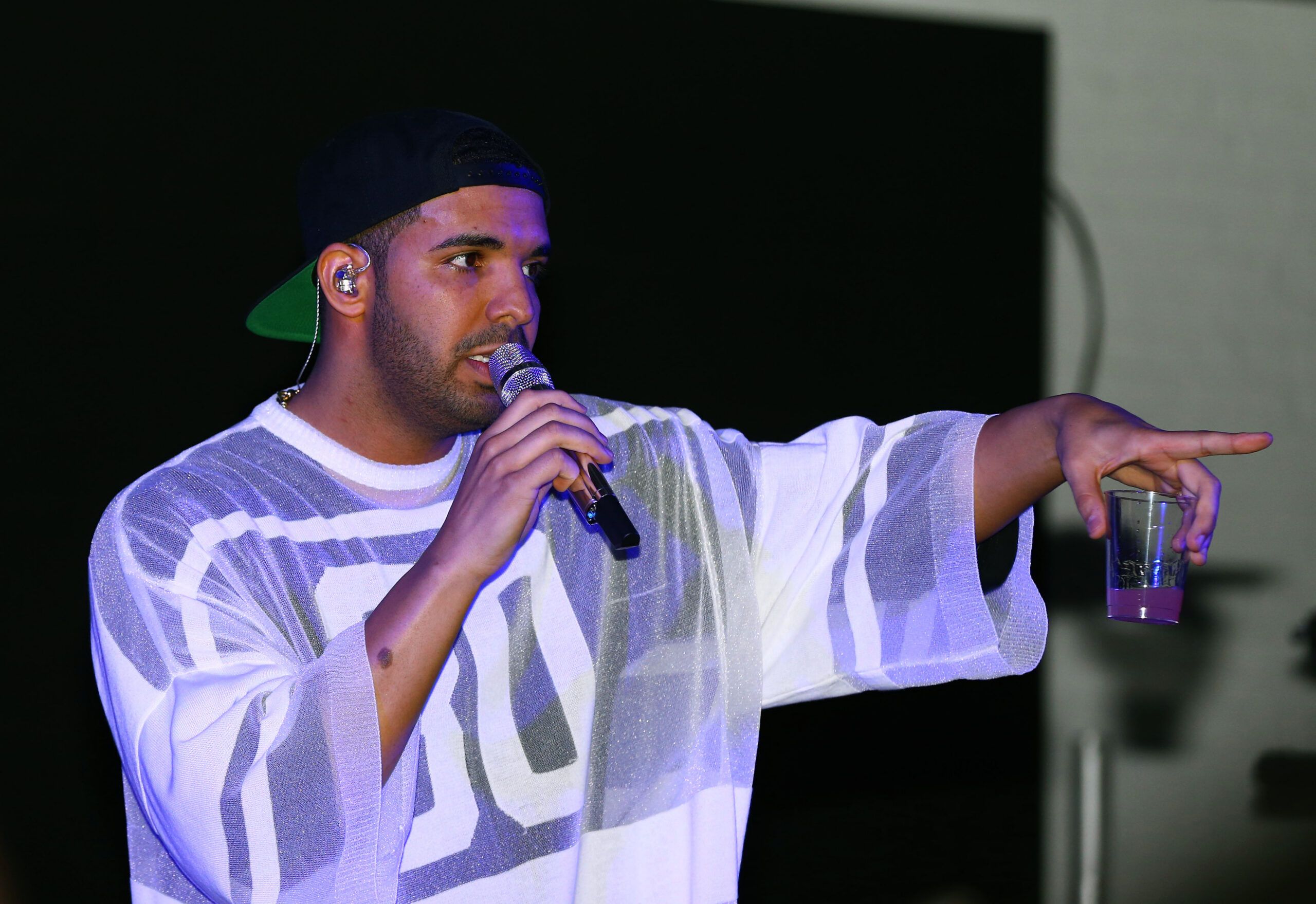 Drake, 롤렉스에게 받은 세상 단 하나뿐인 커스텀 데이토나의 주인공