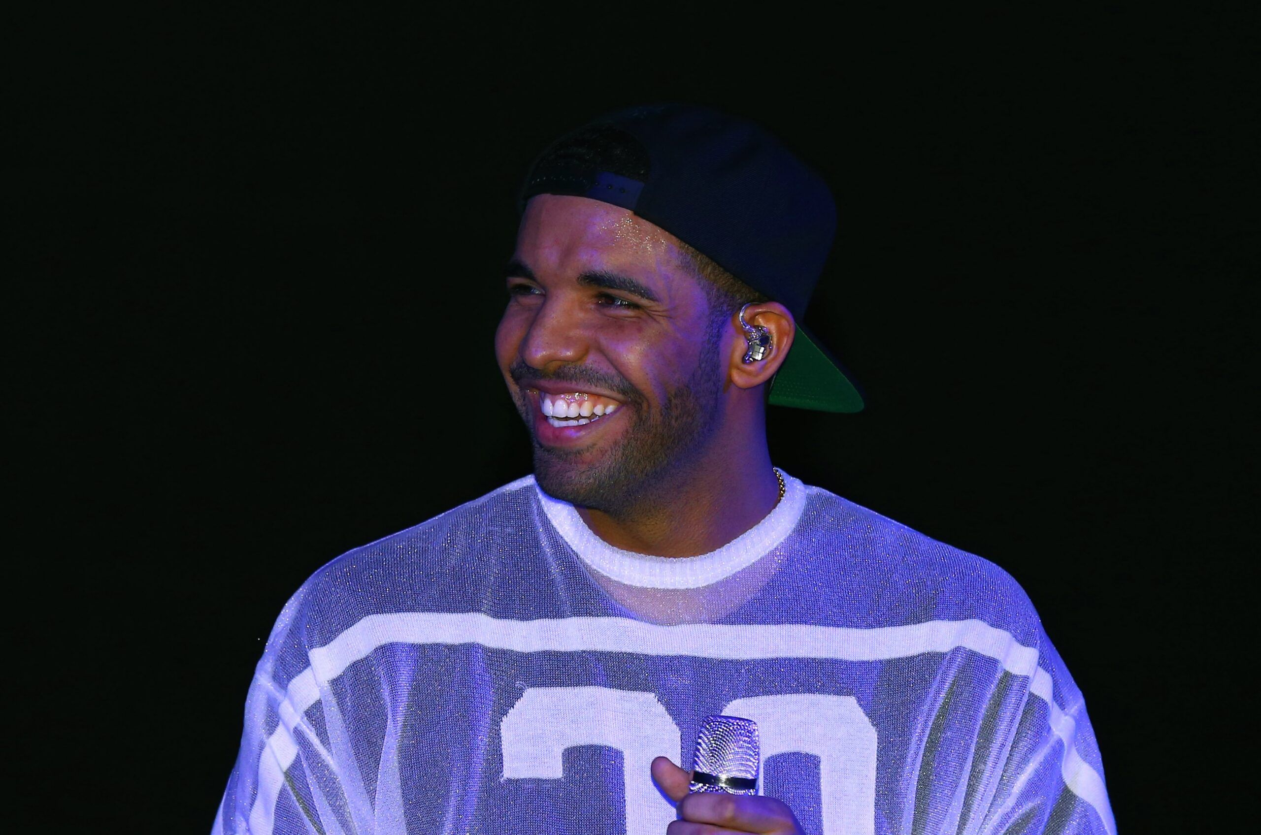 Hits Daily Double, Drake의 신보 'ICEMAN'이 2026년 최고의 앨범이 될 것이라 예측